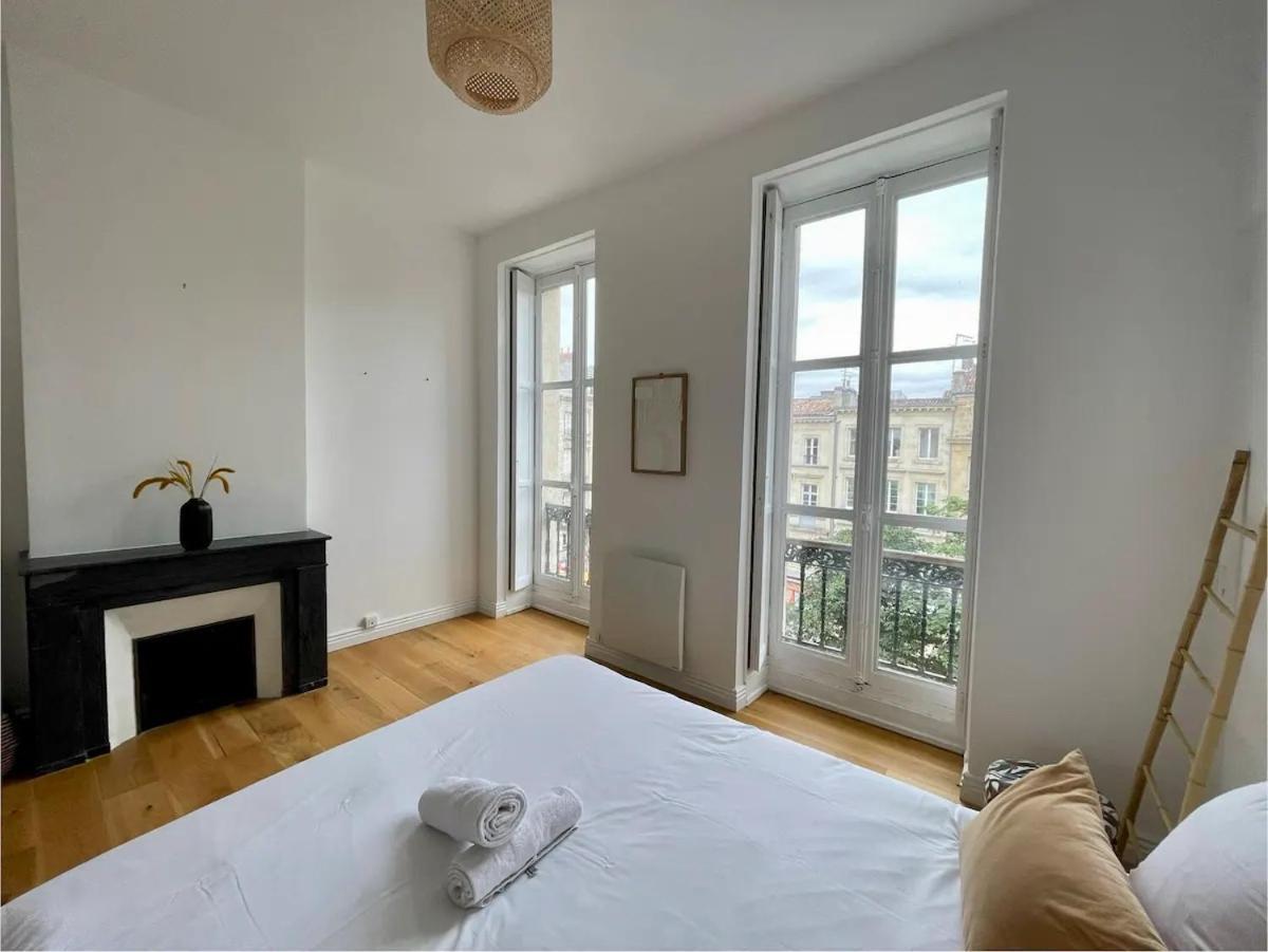 Superbe Appartement Neuf - Place Pey Berland Bordeaux Esterno foto